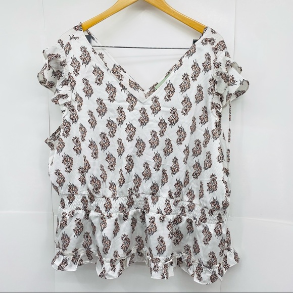 RYEGRASS Tops - RYEGRASS White V-Neck Floral Blouse Top 2X